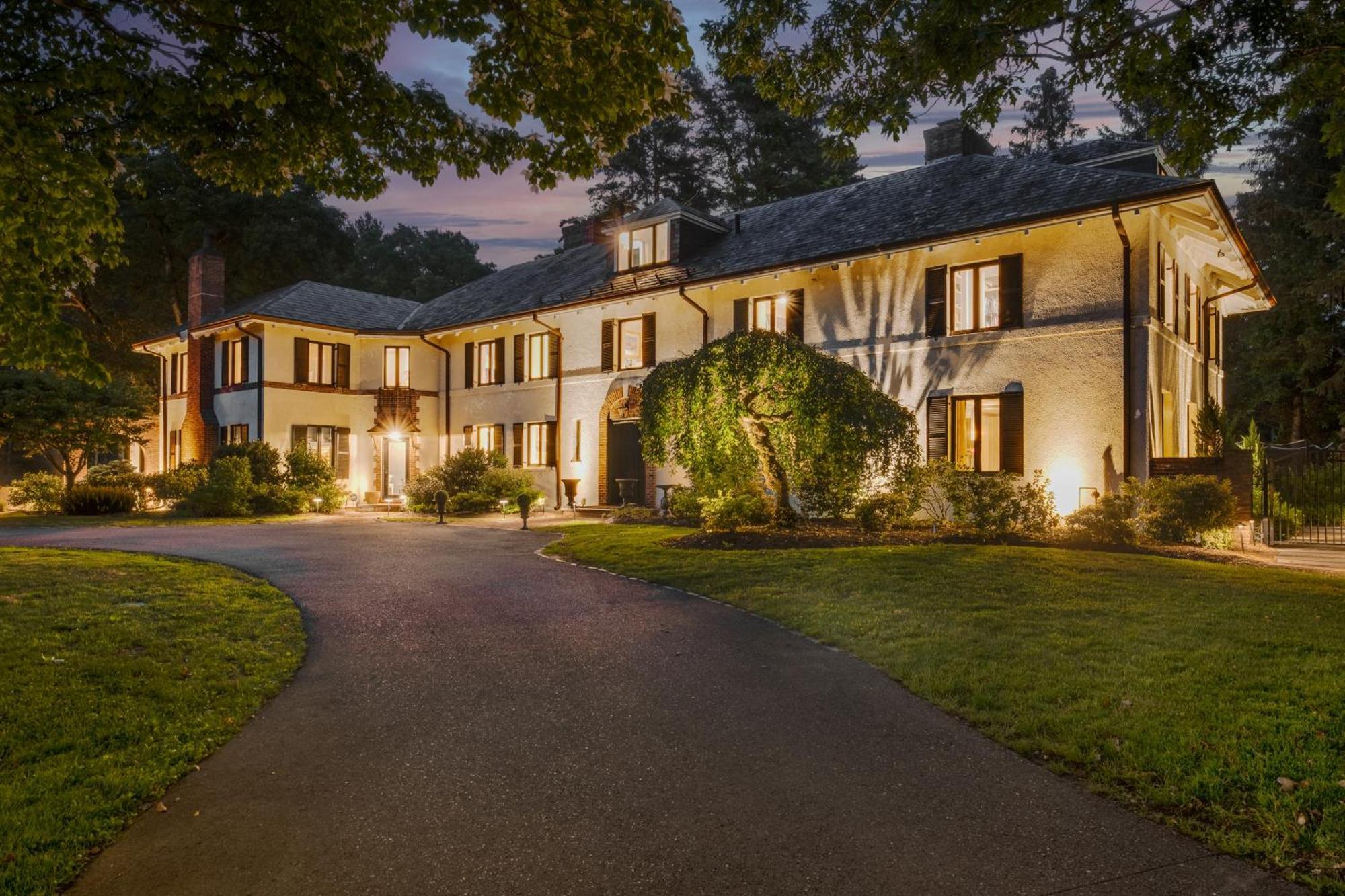 Boston Mansion Heated Pool Fire Pit Tennis ニーダム エクステリア 写真